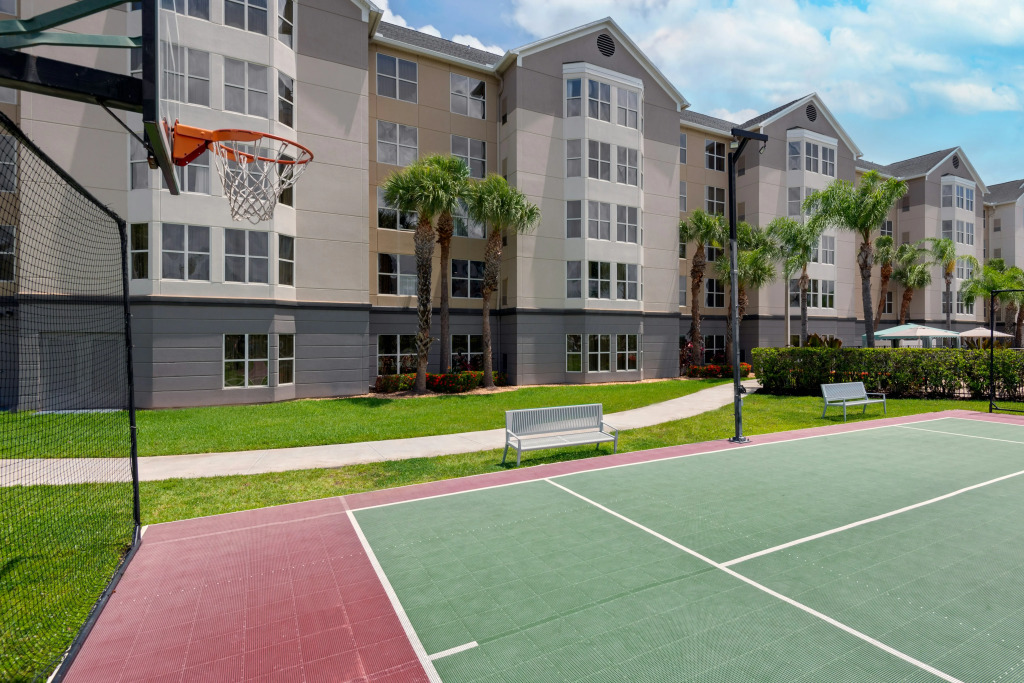 Homewood Suites by Hilton Orlando-Nearest to Universal Studios