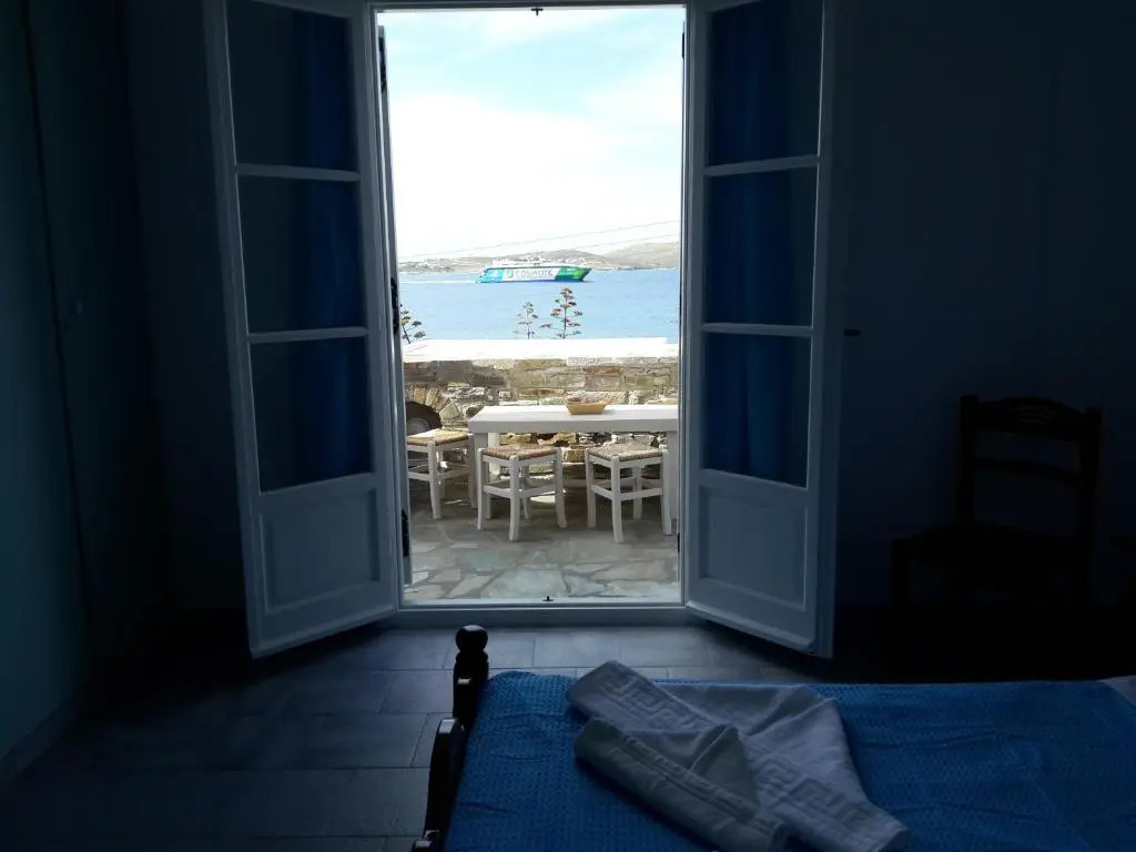 Paros Rooms Dora