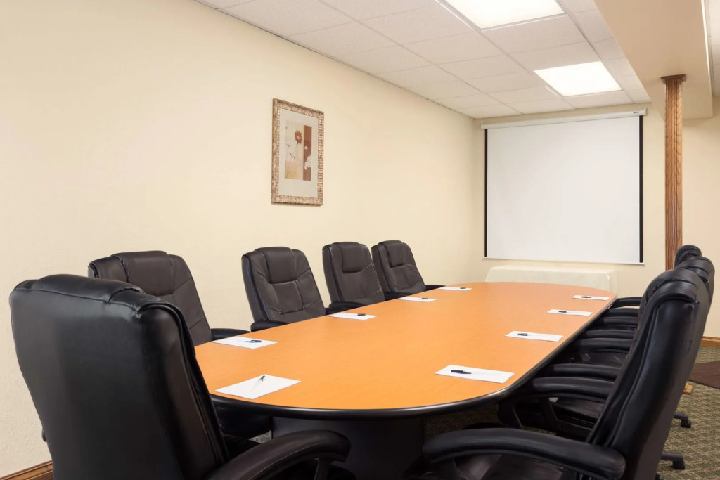 Country Inn & Suites by Radisson, Lincoln North Hotel and Conference Center, NE