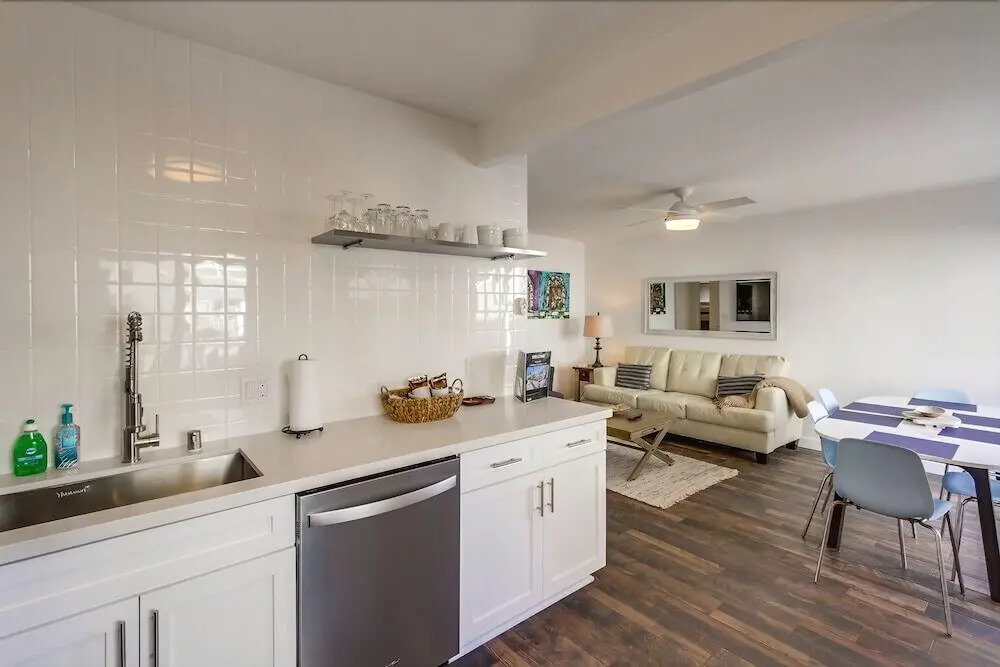 South Shore 1 3 Bedrooms 2 Bathrooms Condo