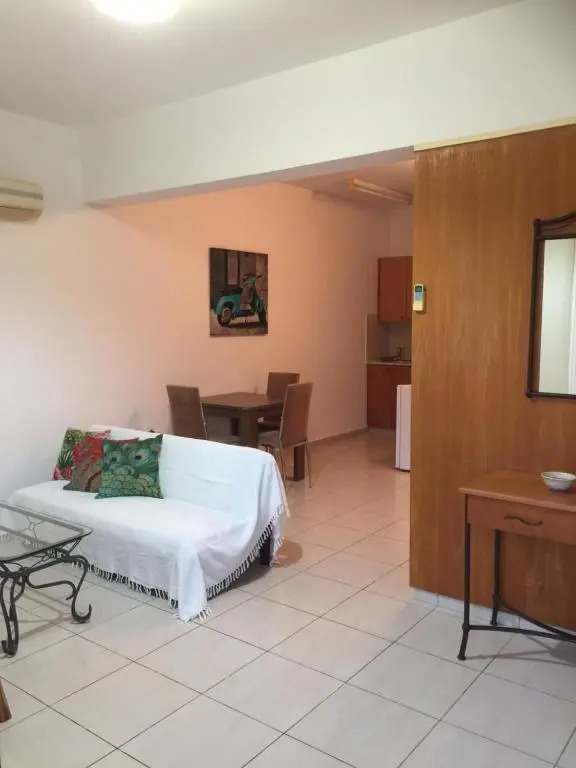Davi's Studio Apartment