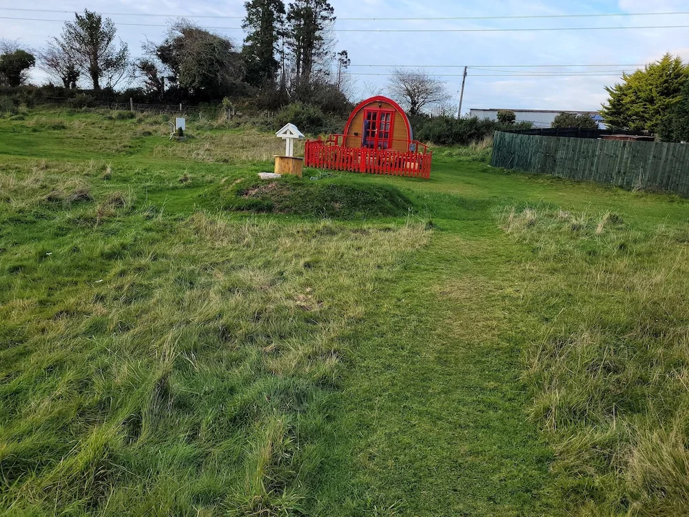 Glamping Pod in St Austell Sleeps 2 with Spa Pool