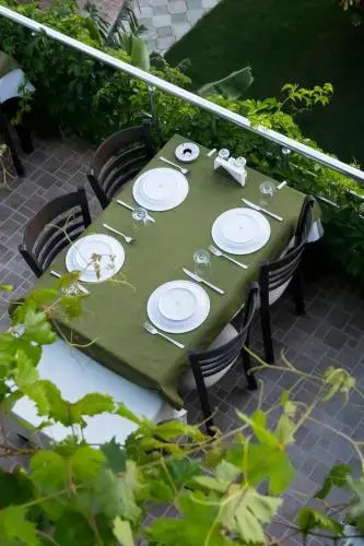 Suna House