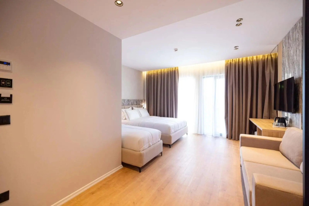 Tris3 Hotel