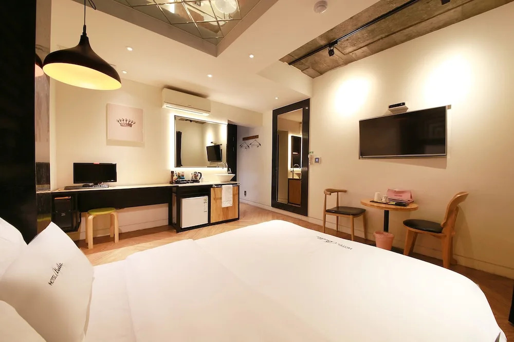 Hotel Bella