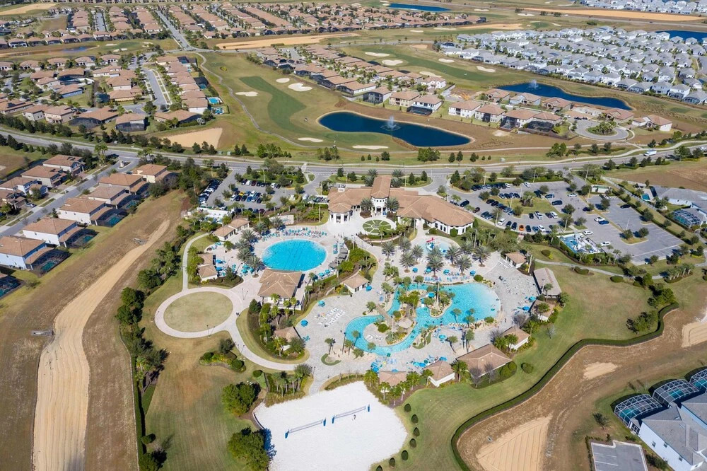 Wonderfull 4Bd w Pool Champions Gate Resort 8945