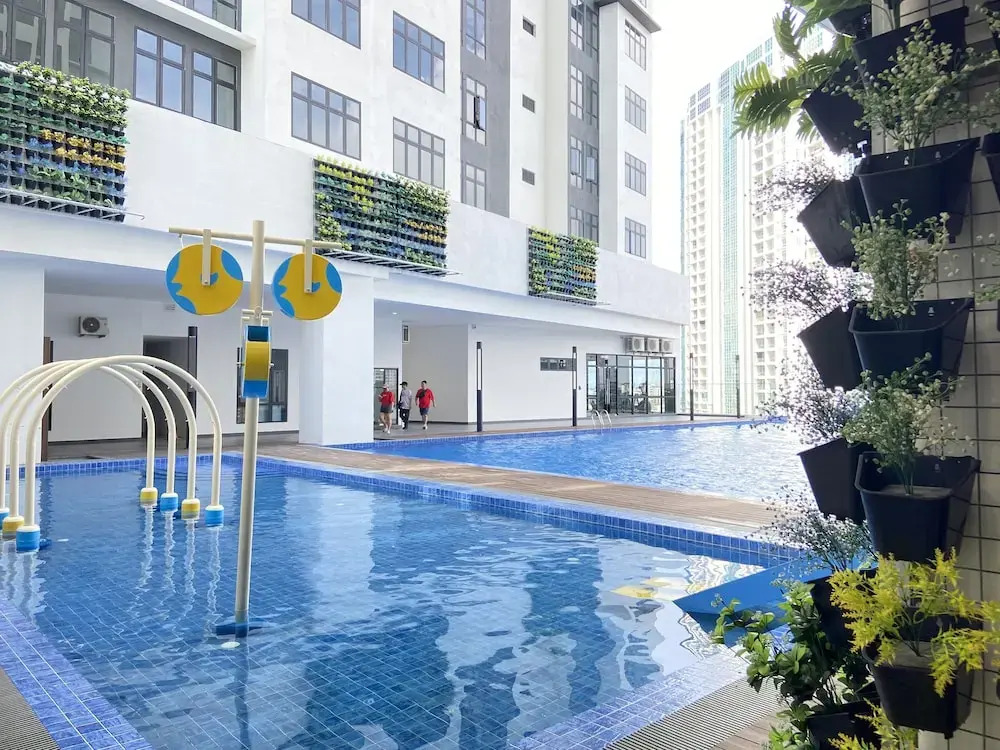 Space Residency by Avery with Cityview at JBCC #Free Parking #Walk 100m to KSL #Infinity Pool #中英文房东