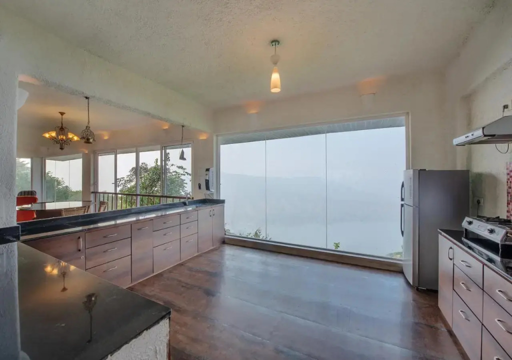 SaffronStays Valleys Edge, Panchgani