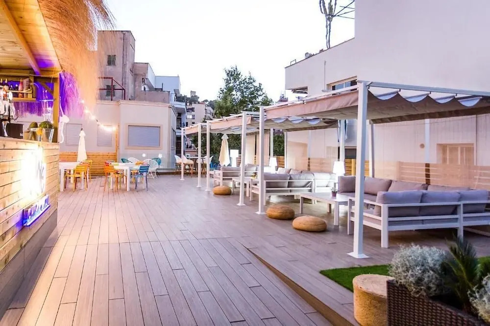 We Hostel Palma - Albergue