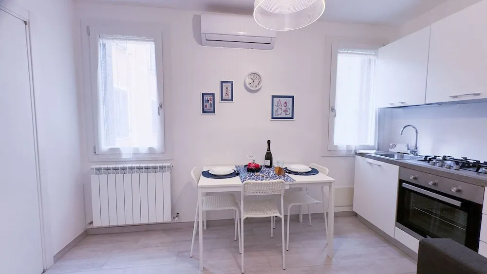 Maison De La Brodeuse by Ca-sa Check