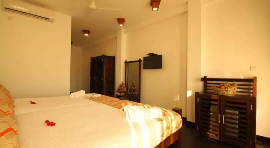 Saffron Hotel Unawatuna