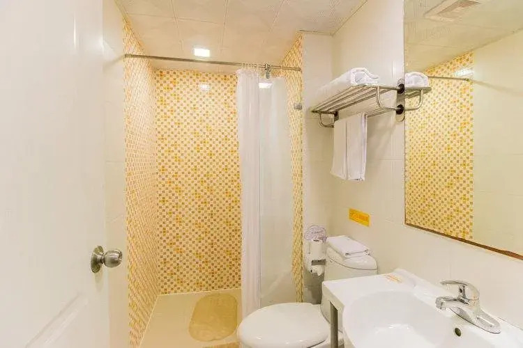 Home Inn Shanghai Jiading Passenger Transportation Centre Metro West Station
