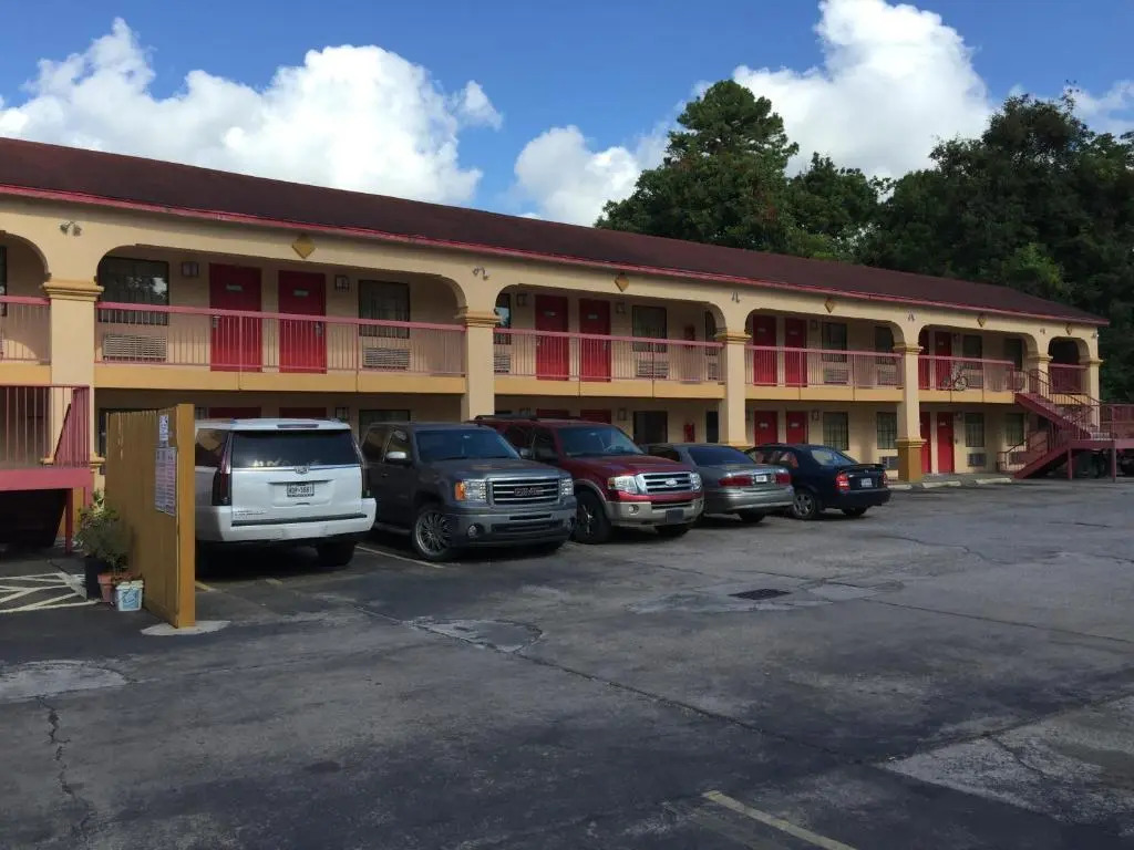 Regency Inn and Suites