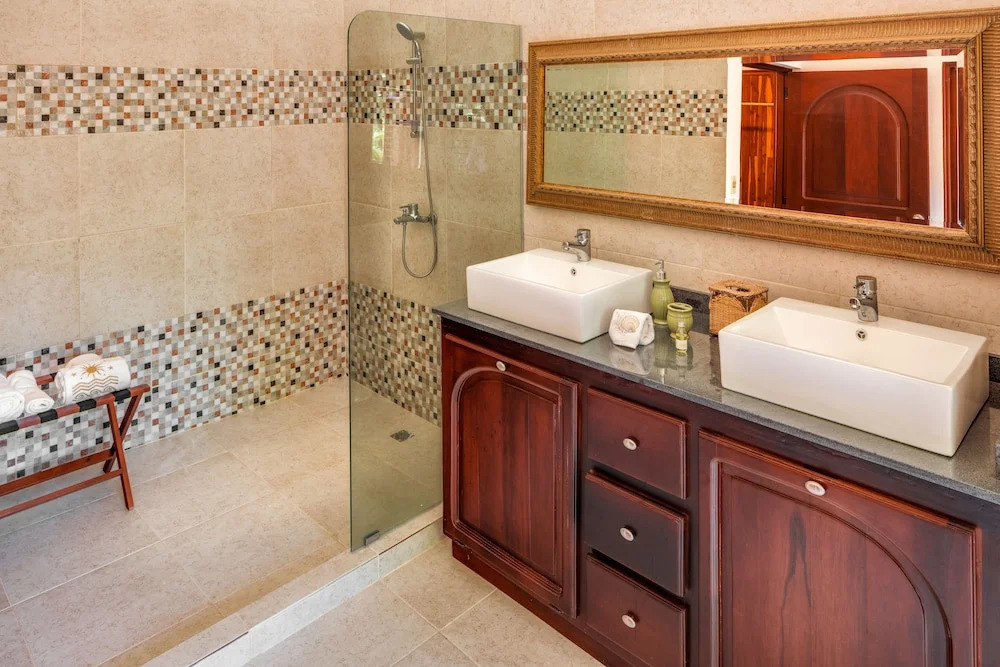 Sea Horse Ranch Villas by Caribe Stays