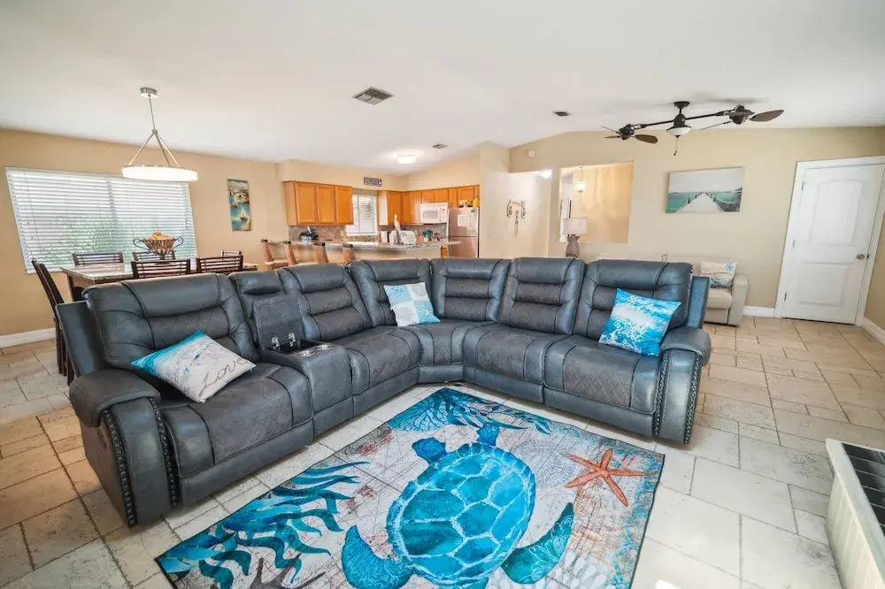 Charming Coastal Retreat Steps From Beach 3 Bedroom Home