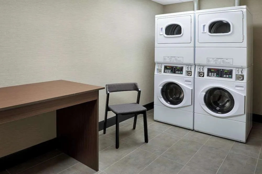 Holiday Inn Express Hamilton-stoney Creek