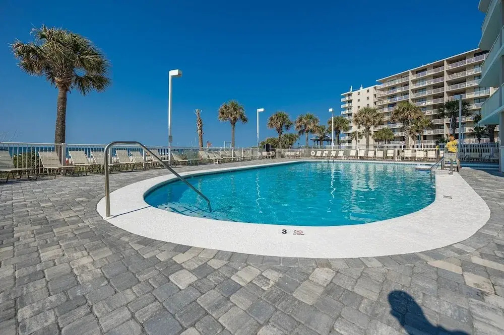 Tradewinds 706 2 Bedroom Condo