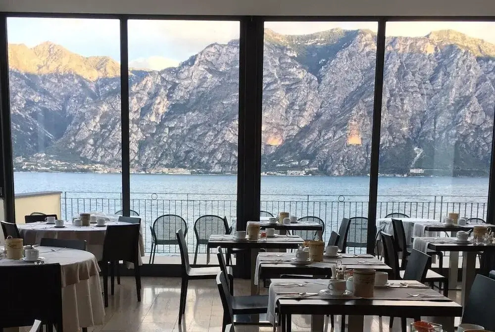 Piccolo Hotel