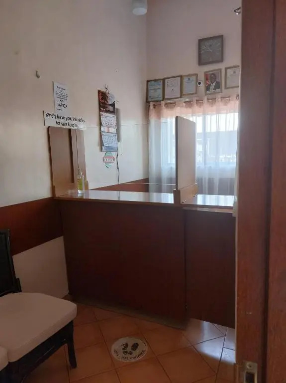 Roza Guest House
