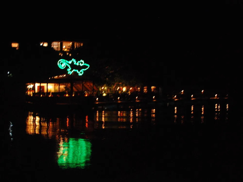 Mango Beach Inn
