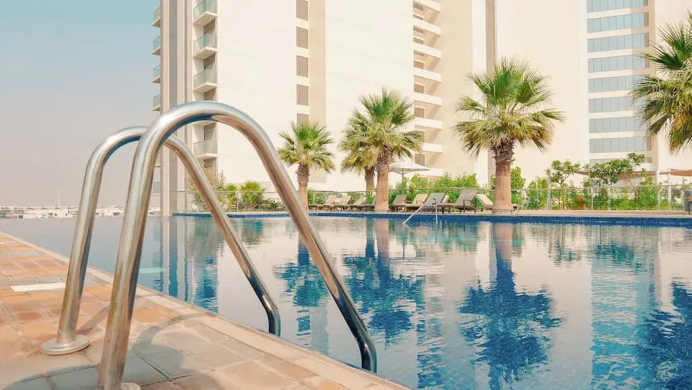 KeyRock Living -  Luxe Escape with Pool