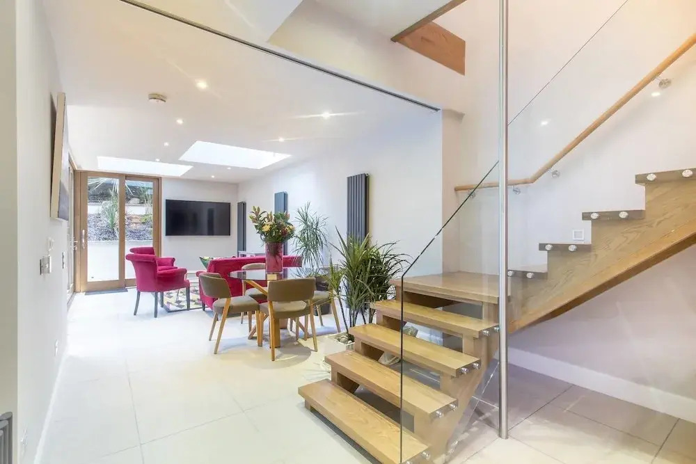 Wall Street Journal Featured 3bed/3bath Apartment
