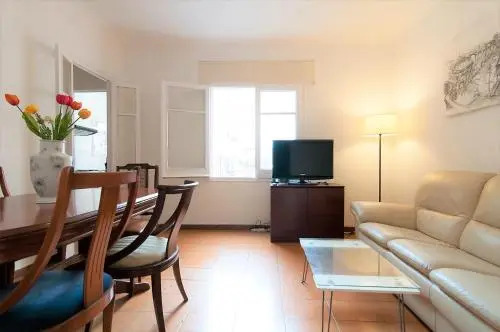 Pintor Pahissa Rooms