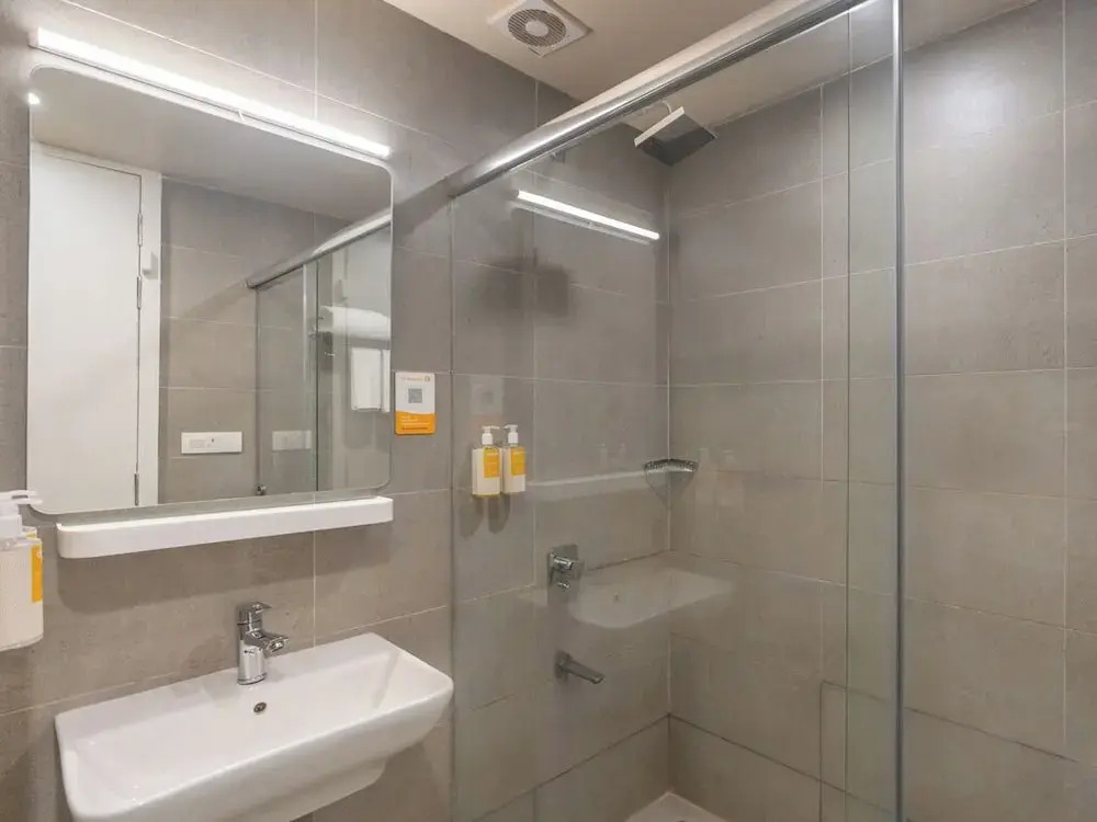 Bloom Hotel - DLF Road Gachibowli