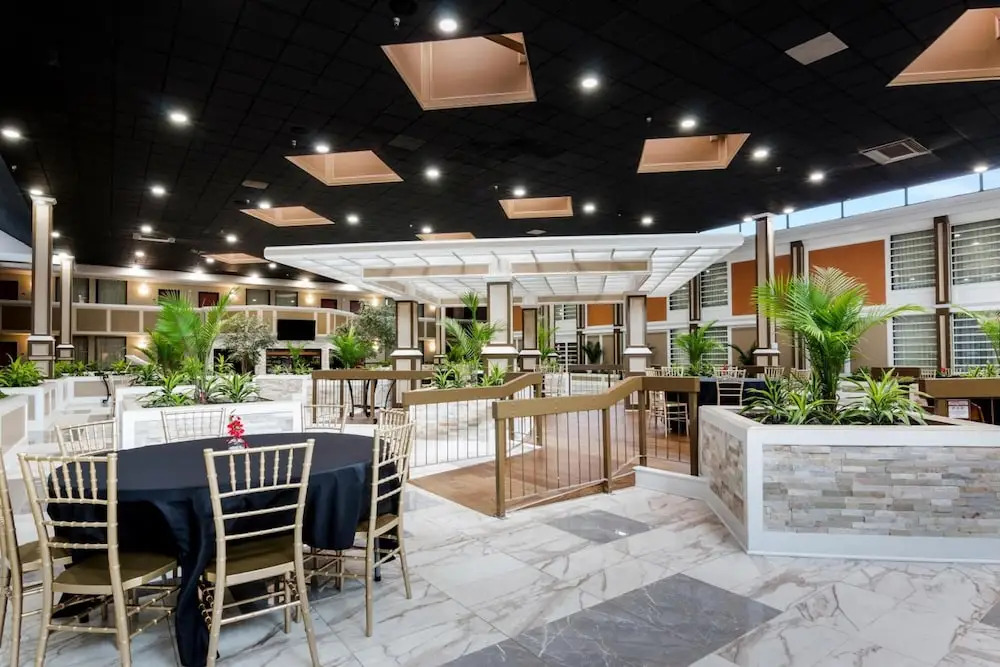 LeBossier Hotel