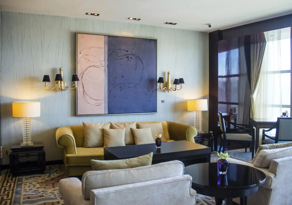 The Ritz-Carlton Beijing, Financial Street