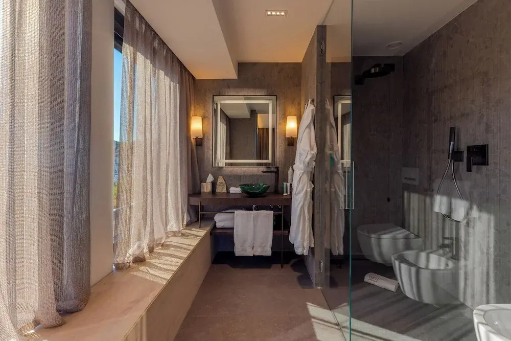 Porto Lotti Suite Hotel