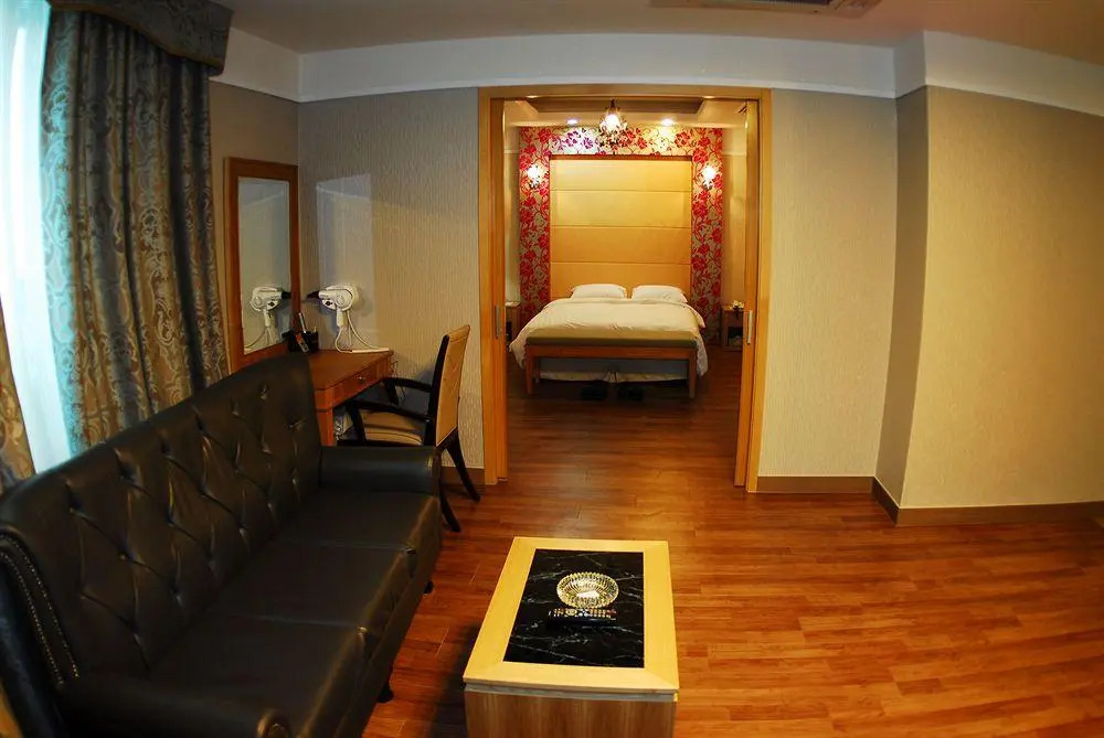 Tae Pyeong Yang Hotel
