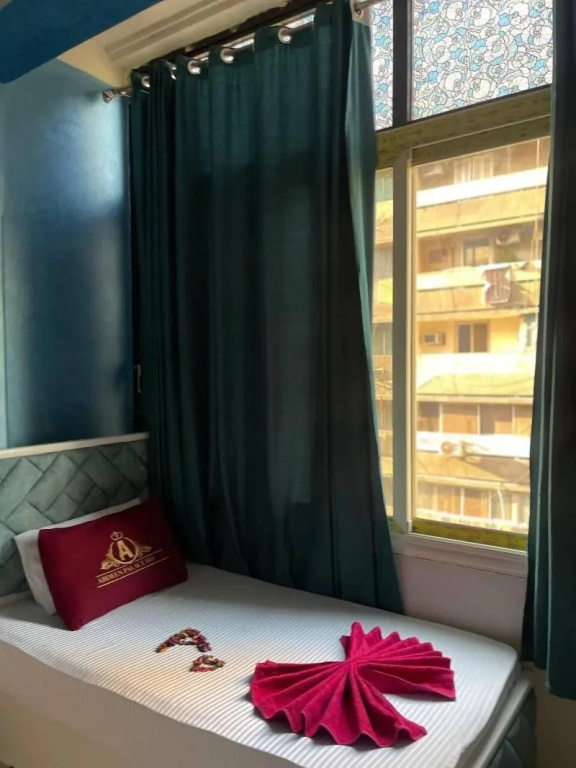 New Abdeen palace hostel