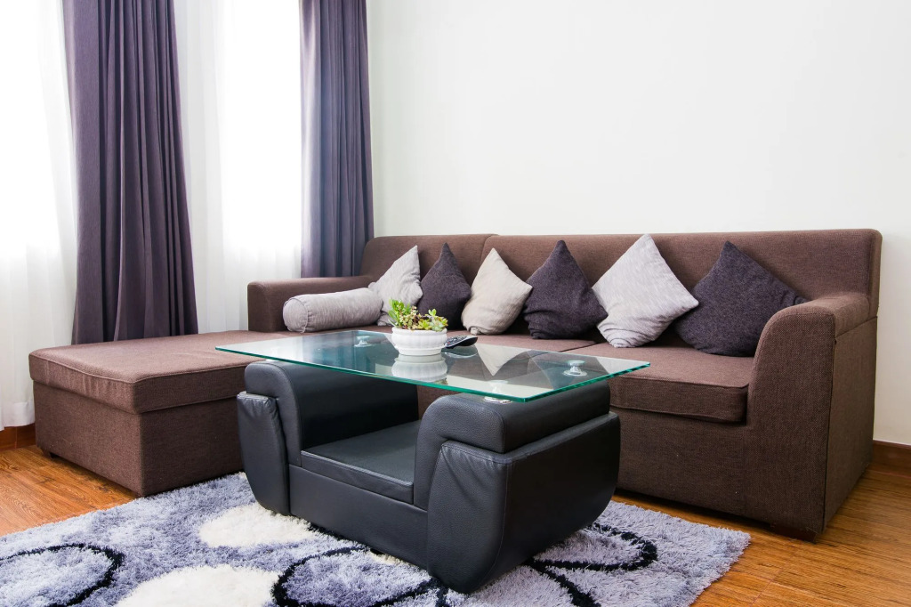 KT Apartment