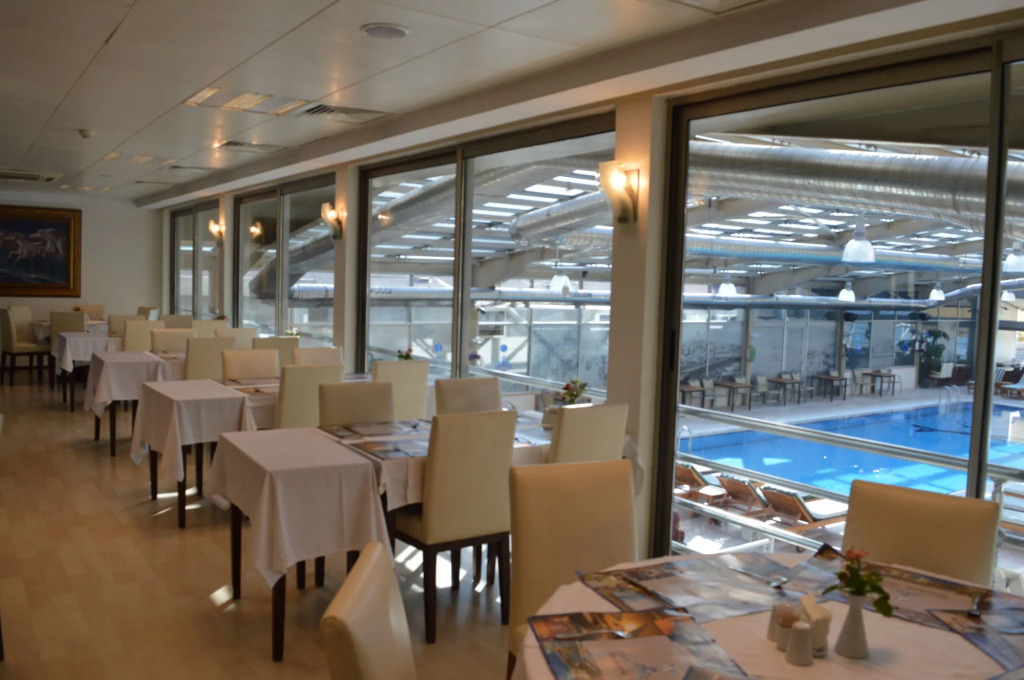 Kumburgaz Blue World Hotel