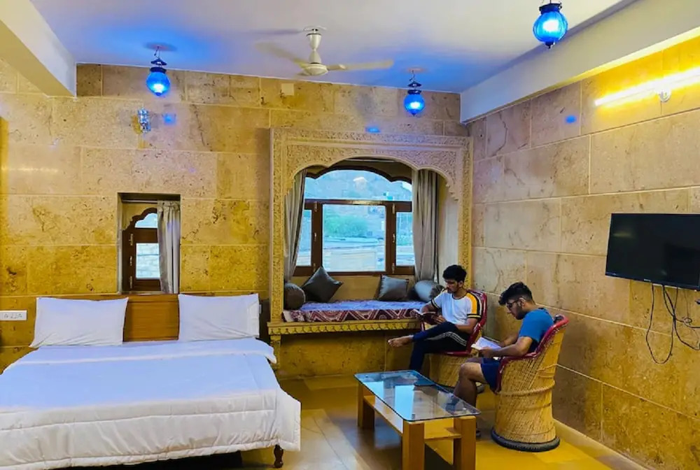 Hotel Deep Mahal