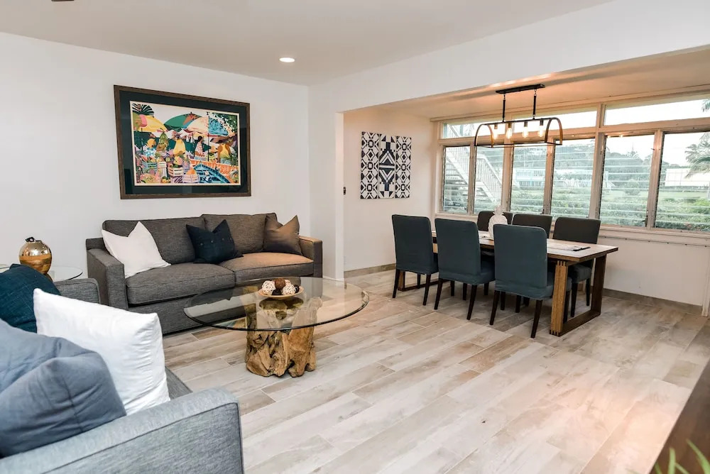 Beachfront At Crystal Cove