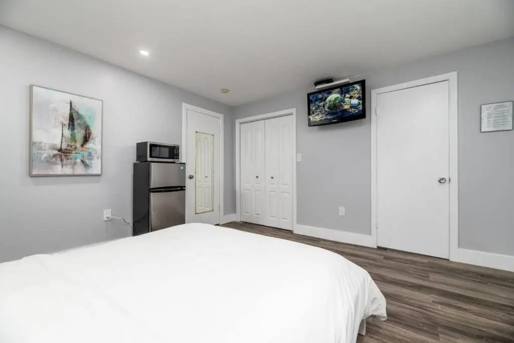Shell on the Beach 105 - RENOVATED