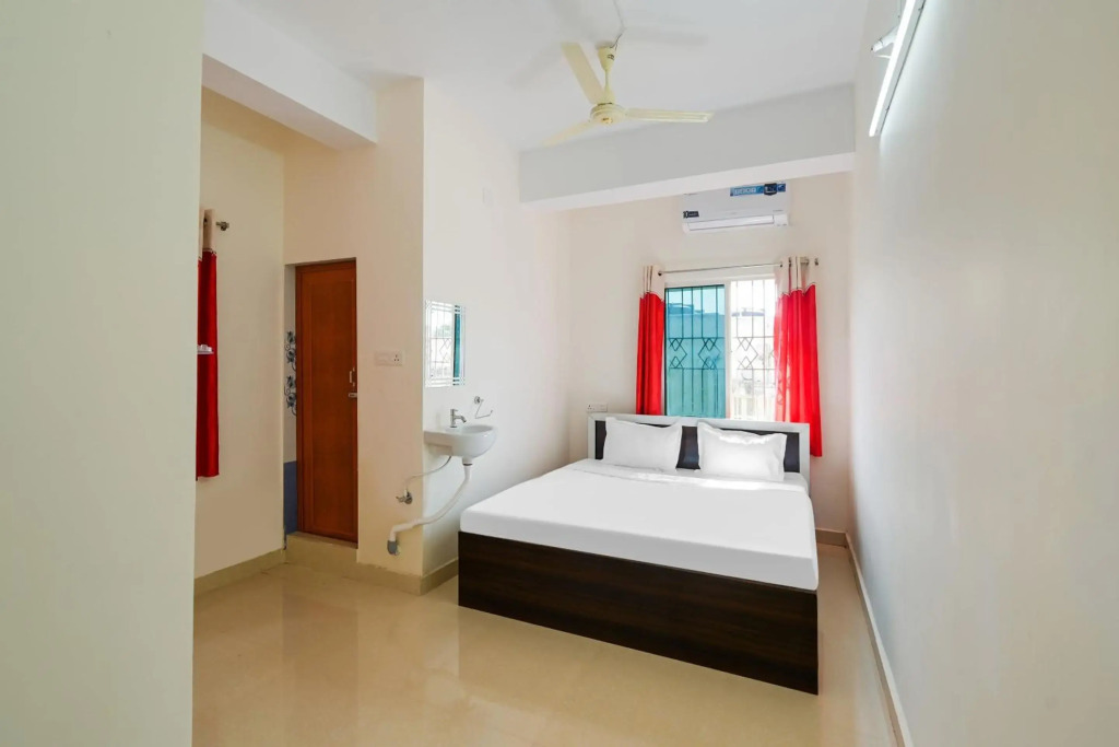 OYO 85156 Prateek A1 Residency