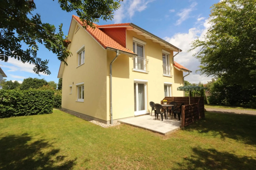 Ferienhaus Ahorn mit Garten in Zinnowitz