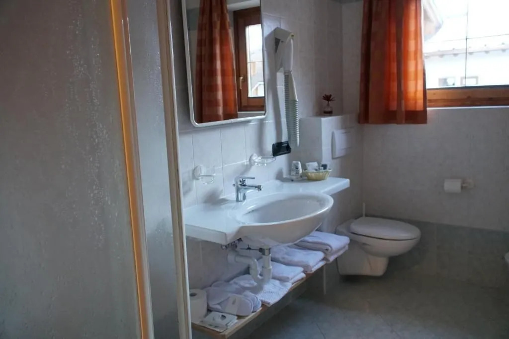 Hotel Garni Rin Da Rin