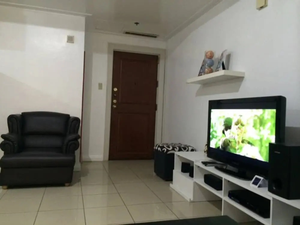 1 Br Robinsons Place Manila- Rpr07