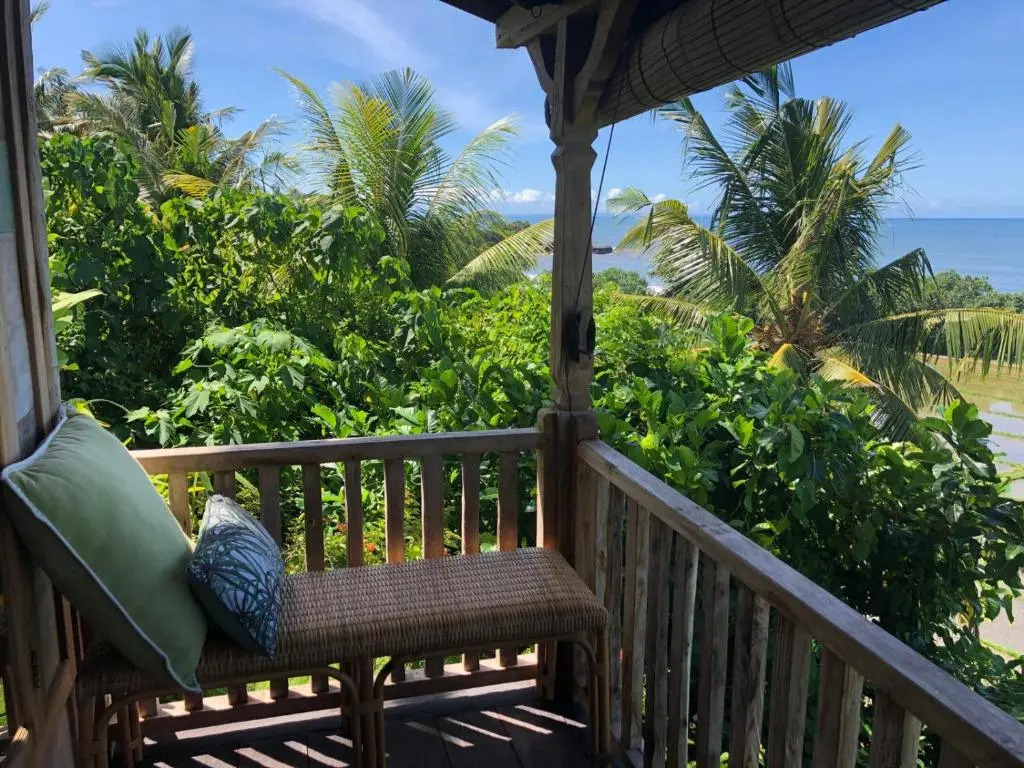 Cliff House Balian