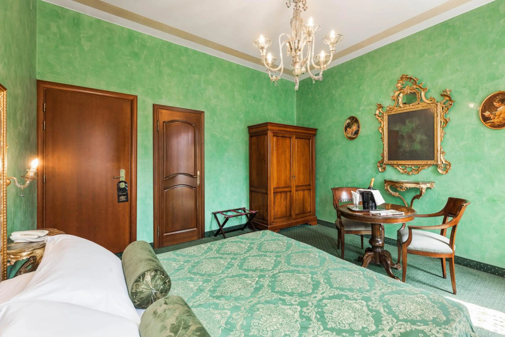Hotel Marconi