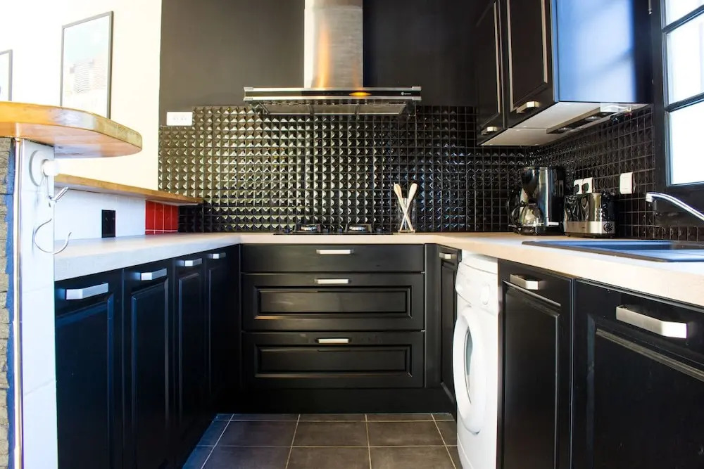 Large Apartment Saint Martin District