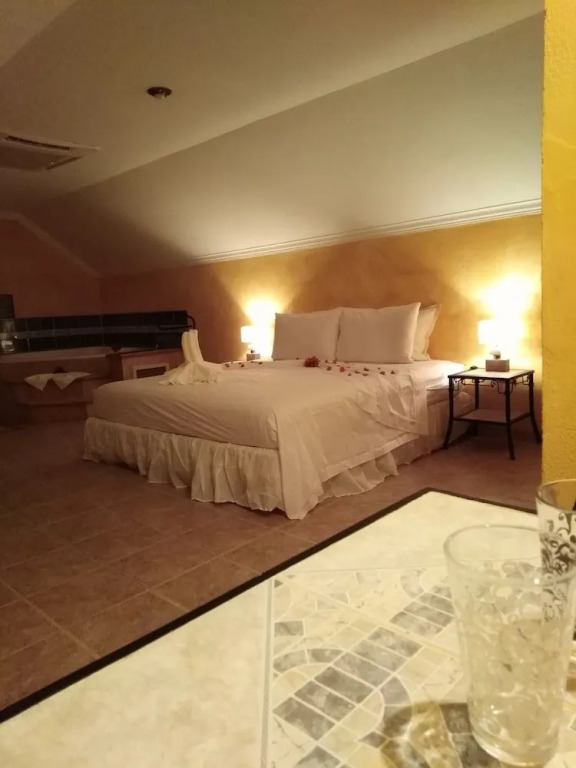 Buganvilla Executive Suites 340