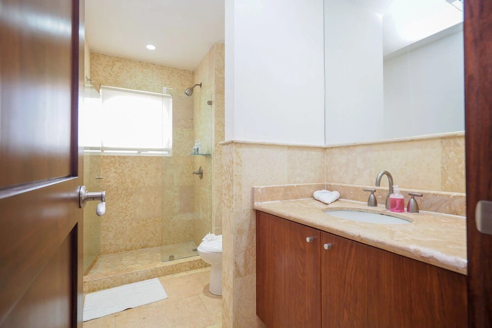 Acqua Residences 503