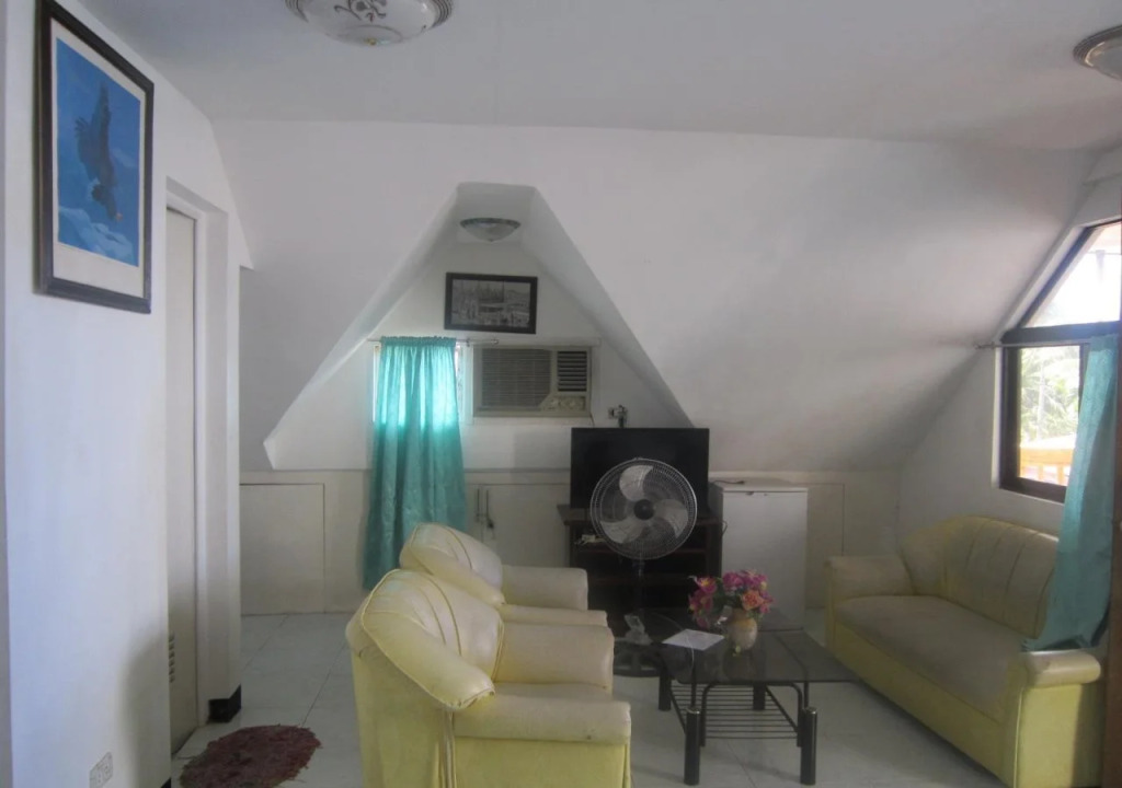 La Oviedo Villas Resort Boracay