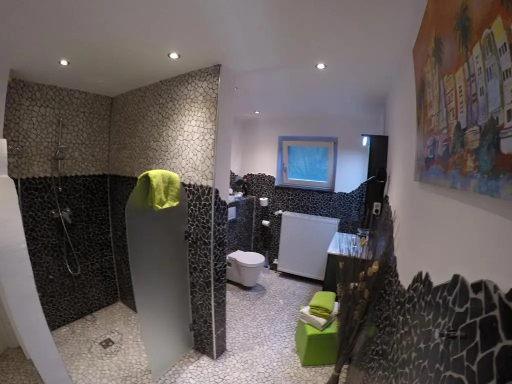 Ferienwohnung Schlossblick - 4 Sterne Sauna Pool Whirlpool exklusiv