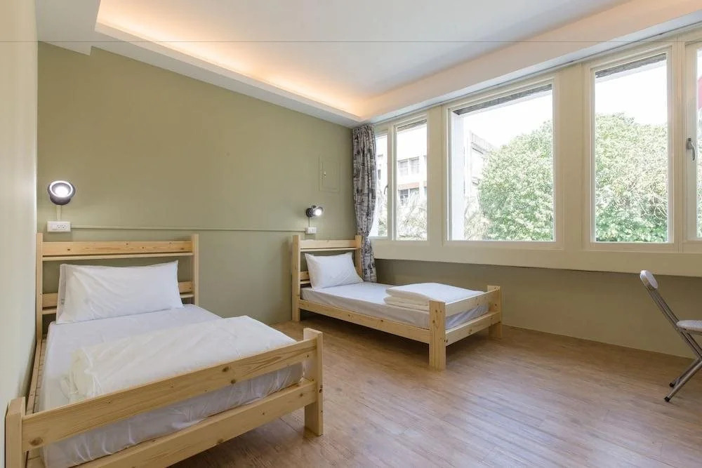 Cool Guy Apartment